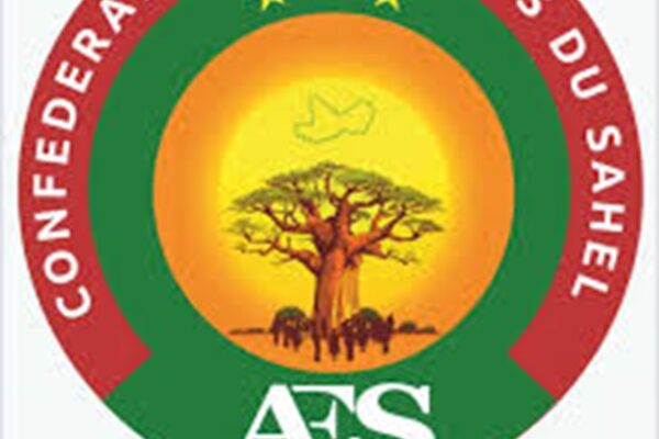 AES : Marcher sur trois jambes ?
